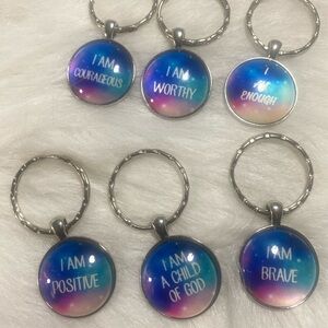 6 UPLIFTING INSPIRATIONAL KEY CHAINS ACCESSORY FOR KEYS.